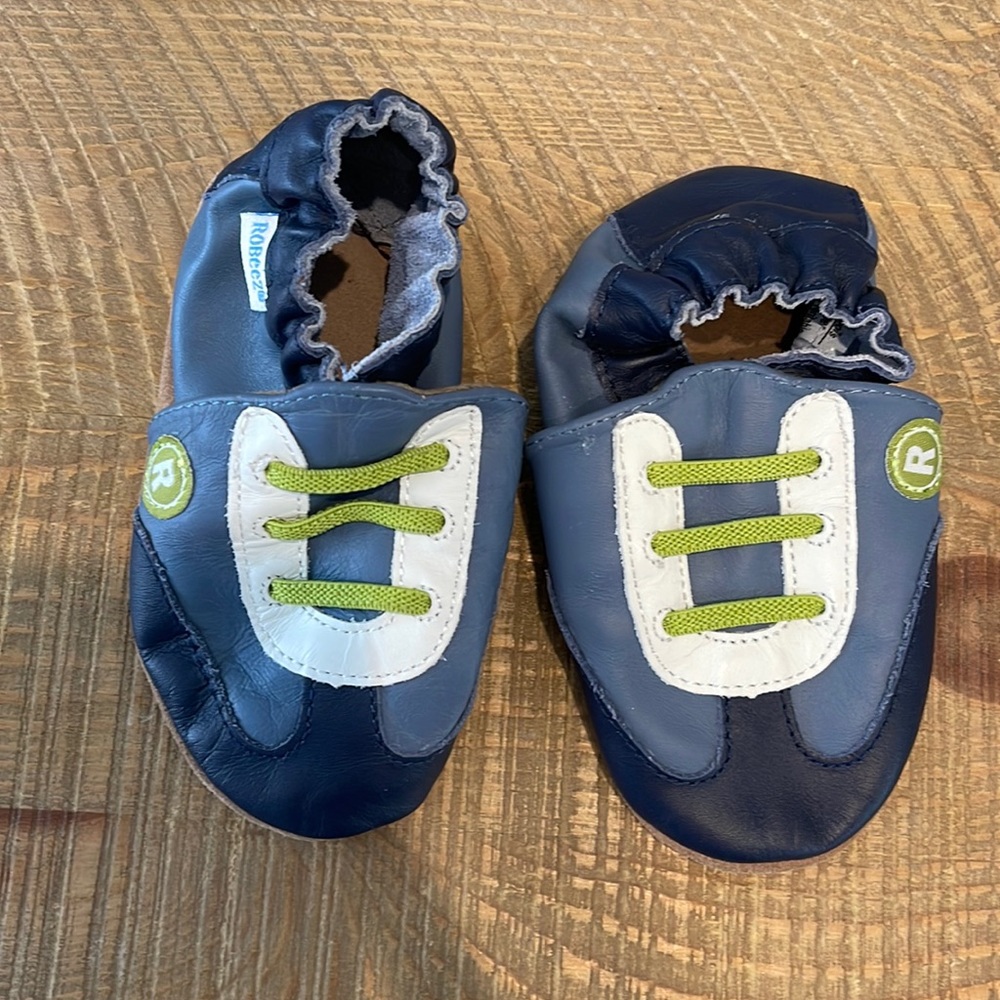 Never worn Robeez soft sole shoes